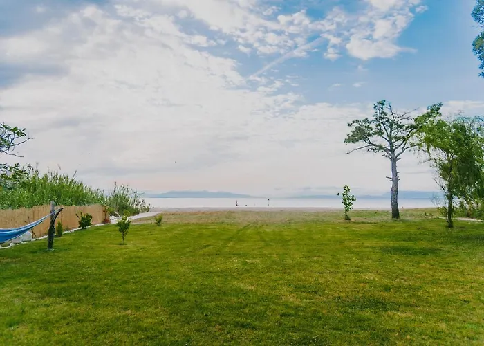 House By The Sea