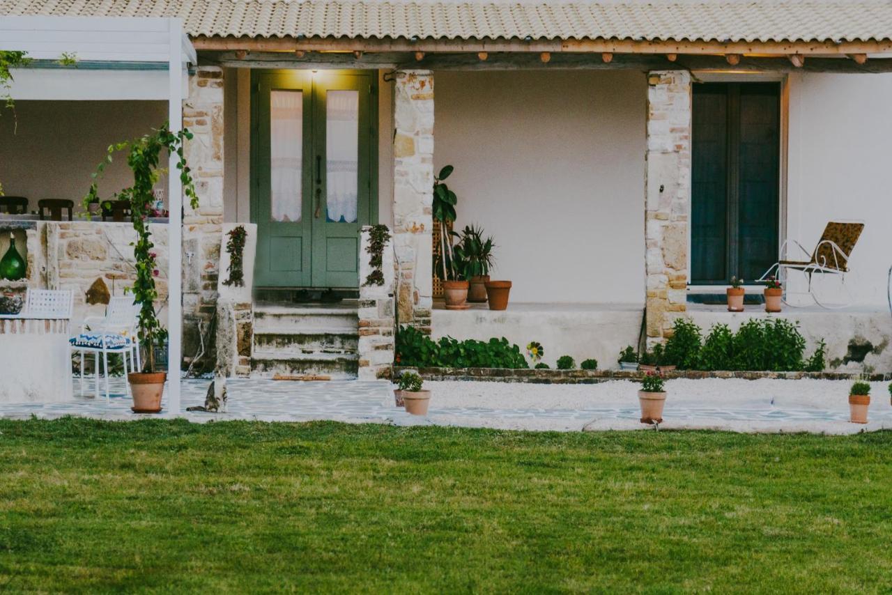 Apartment House By The Sea Lefkimmi (Corfu)