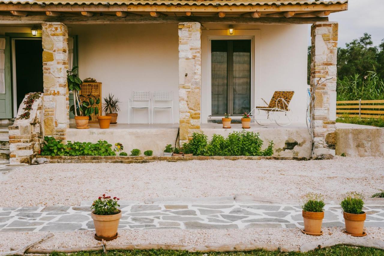 House By The Sea *